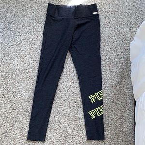 VS Pink leggings